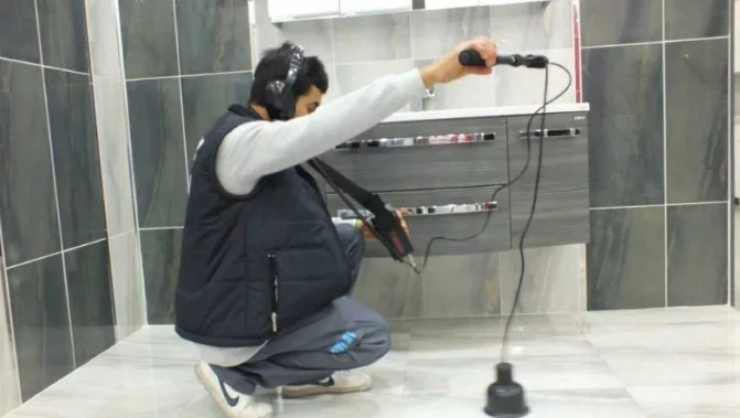 أبراج الكامل لكشف تسربات المياه بجدة بدون تكسير الشركات المعتمدة | كشف تسربات الحمامات في جدة