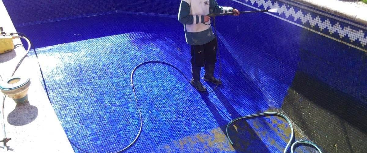 أبراج الكامل لكشف تسربات المياه بجدة بدون تكسير الشركات المعتمدة | افضل شركات صيانة مسابح المياه بجدة