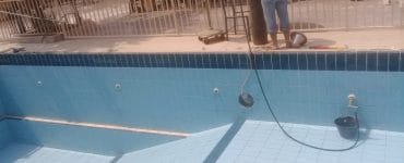 كشف تسريبات المسابح بمكة